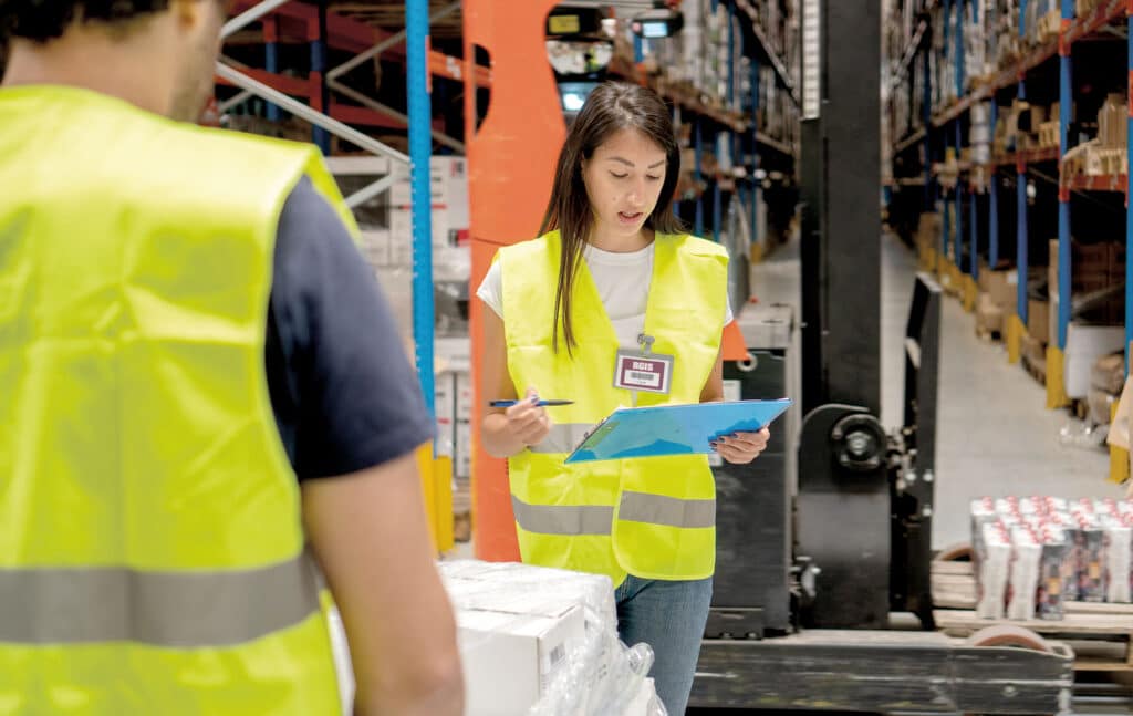 Warehouse Support in Picking and Packing