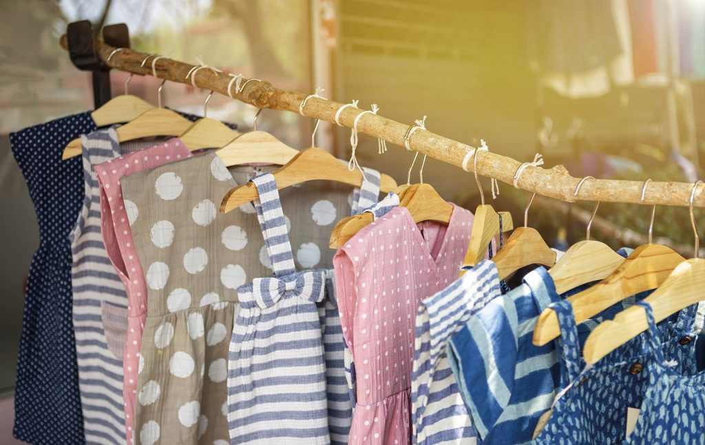 Manufacturer and Distributor Warehouse Count